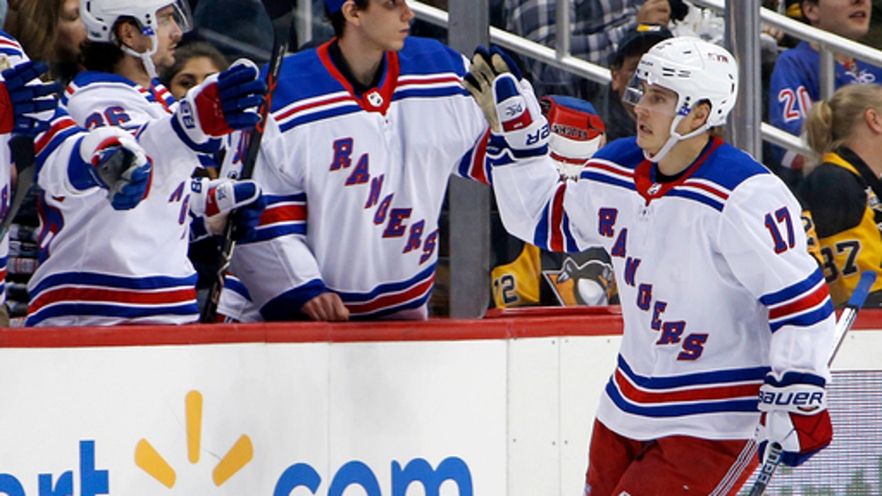 Minus Lundqvist, Rangers find way to edge Penguins 4-3 (Dec 05, 2017)